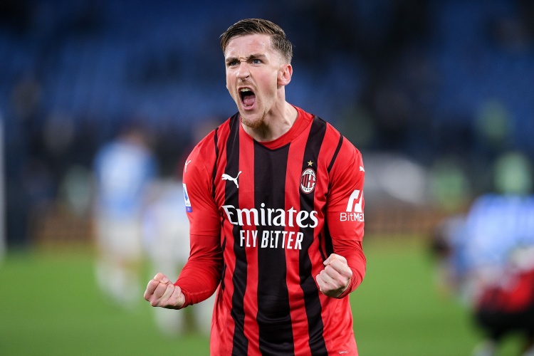 必发-隆戈：萨勒马科尔斯今日进行单独训练，其余仅希门尼斯缺席训练